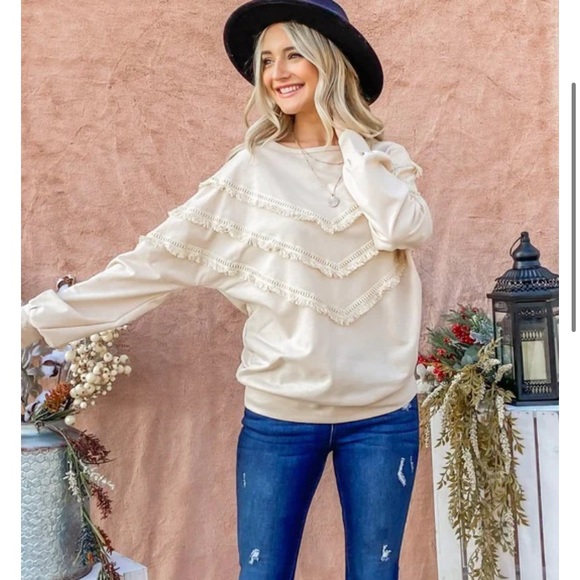 AndTheWhy boho fringe sweatshirt size L - Picture 3 of 9